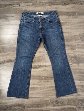 Gap Women's Curvy Flare Jeans Size 8 Low Rise